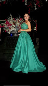 Timeless Ball Gown Strapless Green Satin Prom Dresses With Beads Long for Women Formal Evening Gown AB182