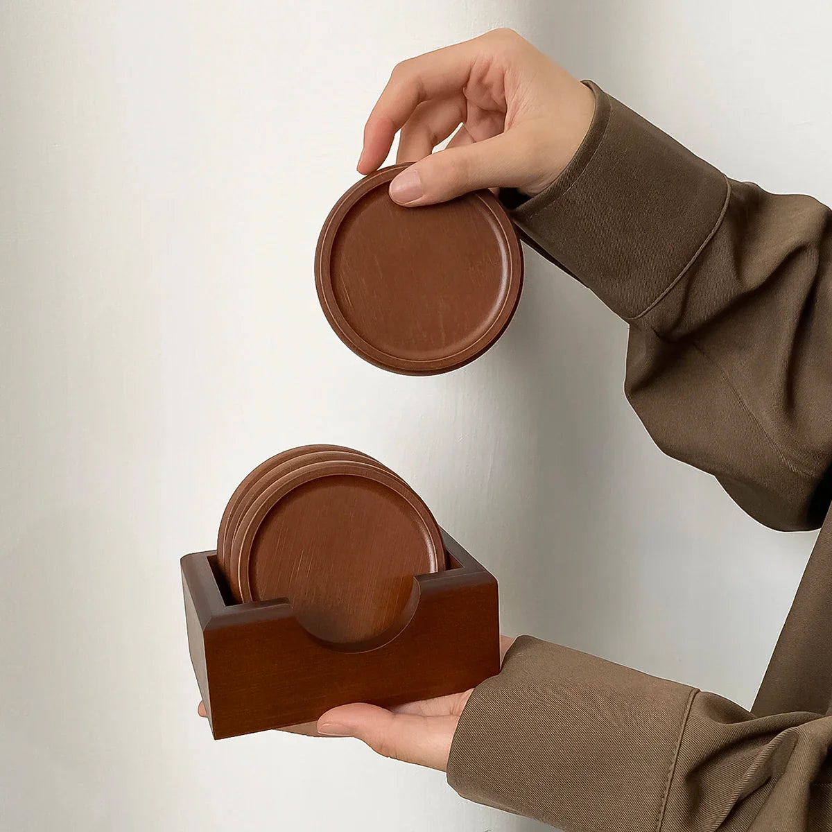 4Pcs/1Set Bamboo Coaster Creative Insulated Tea Ceremony Tea Coaster Holder Glass Cup Mat Solid Wood Coffee Coaster Home Oven Mittsing Table Decoration Suitable for Holidays, Parties, Birthday, Weddings and Dinner Gifts